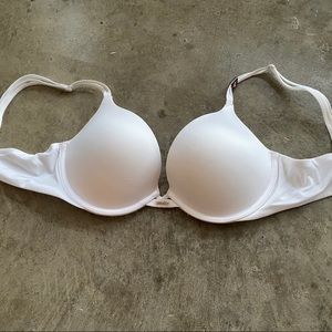 Victoria’s Secret VS Very Sexy Push-up White 32C